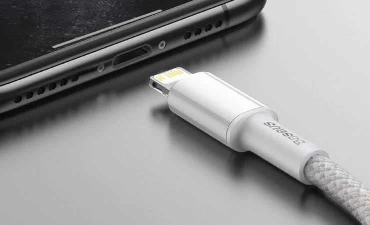 Как перекинуть фото с iPhone на компьютер через USB-кабель?