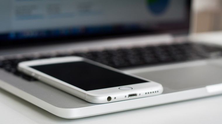 Как перенести фотографии с iPhone на компьютер через USB-кабель?